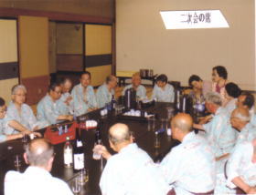 二次会の席