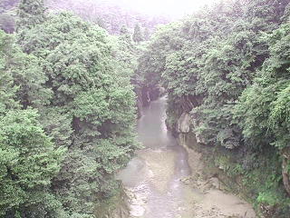 渓谷2